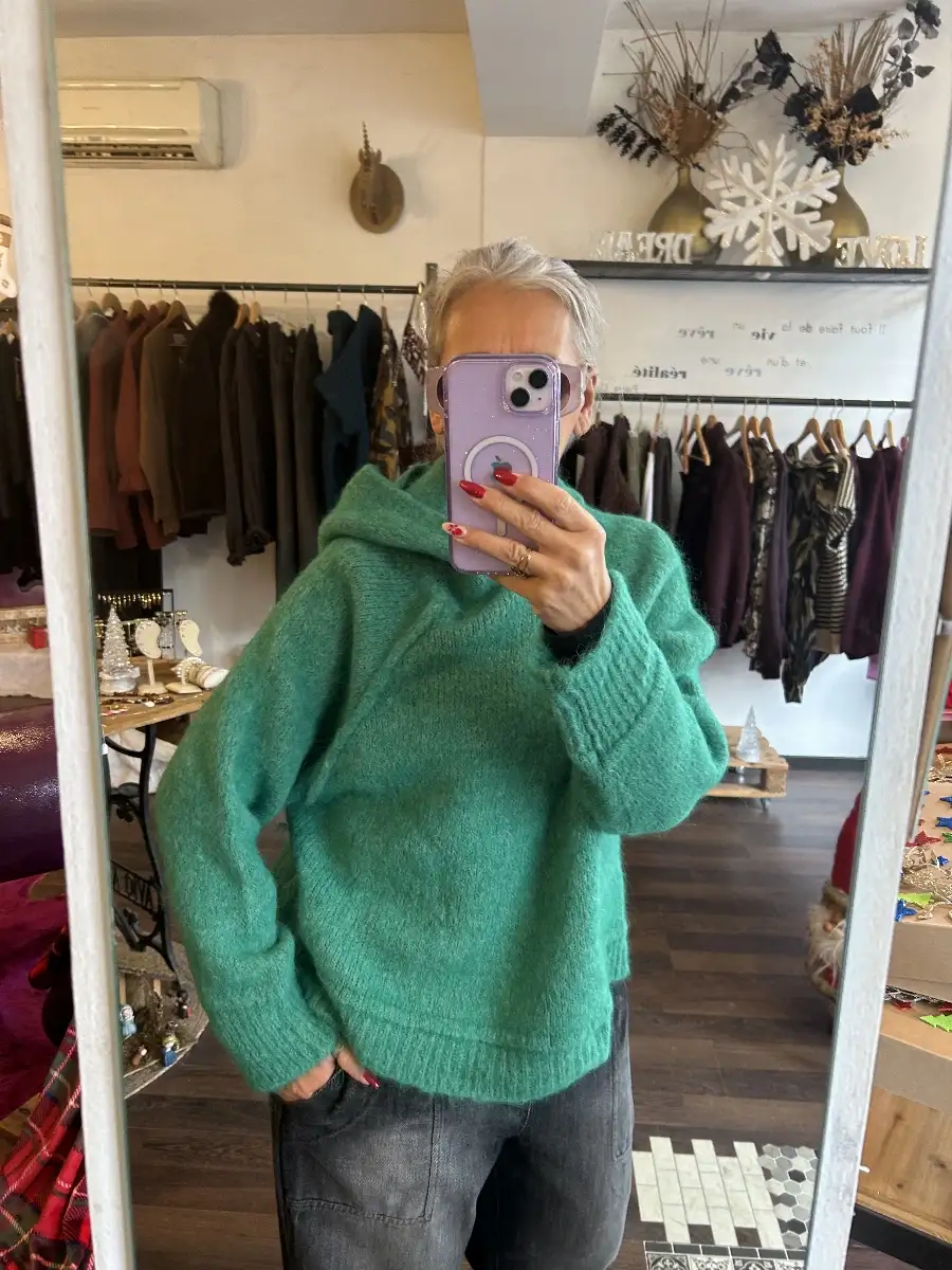 Pull capuche vert midia
