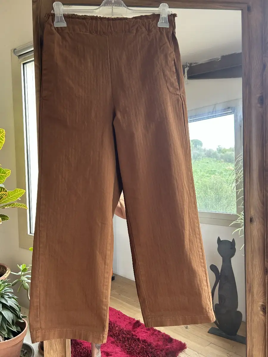 Pantalon camel tomillo