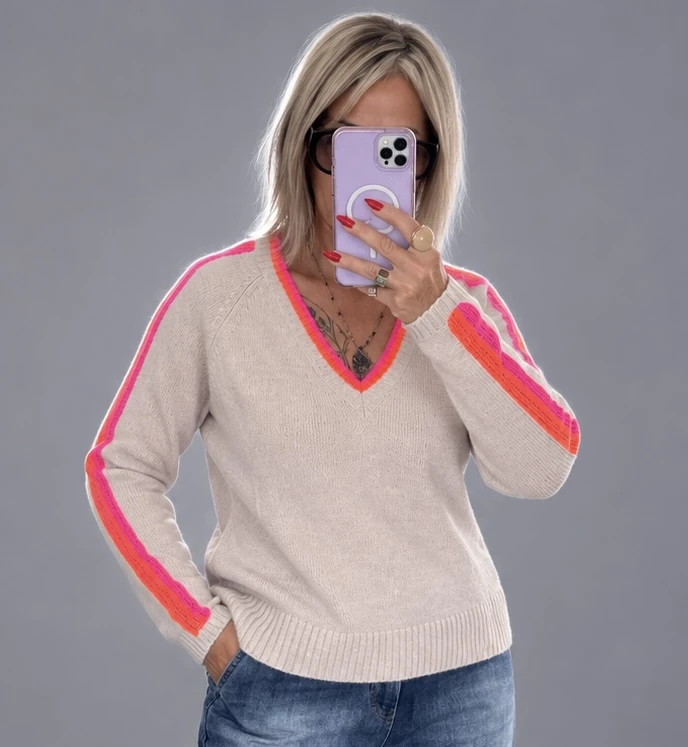Pull rose Ivana